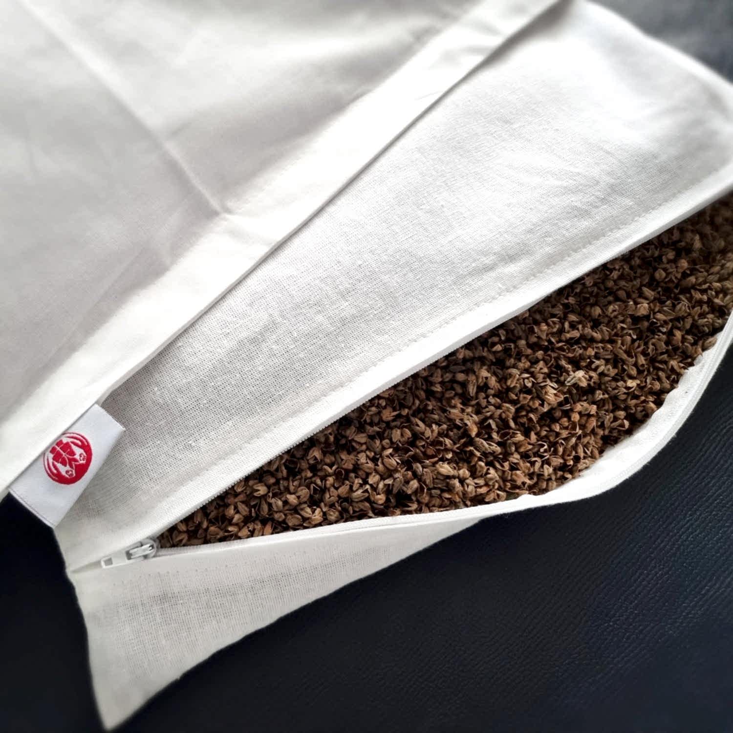 nuh-tufan-yasam-merkezi-masaj-salonu-karabugday-kabugu-yastik